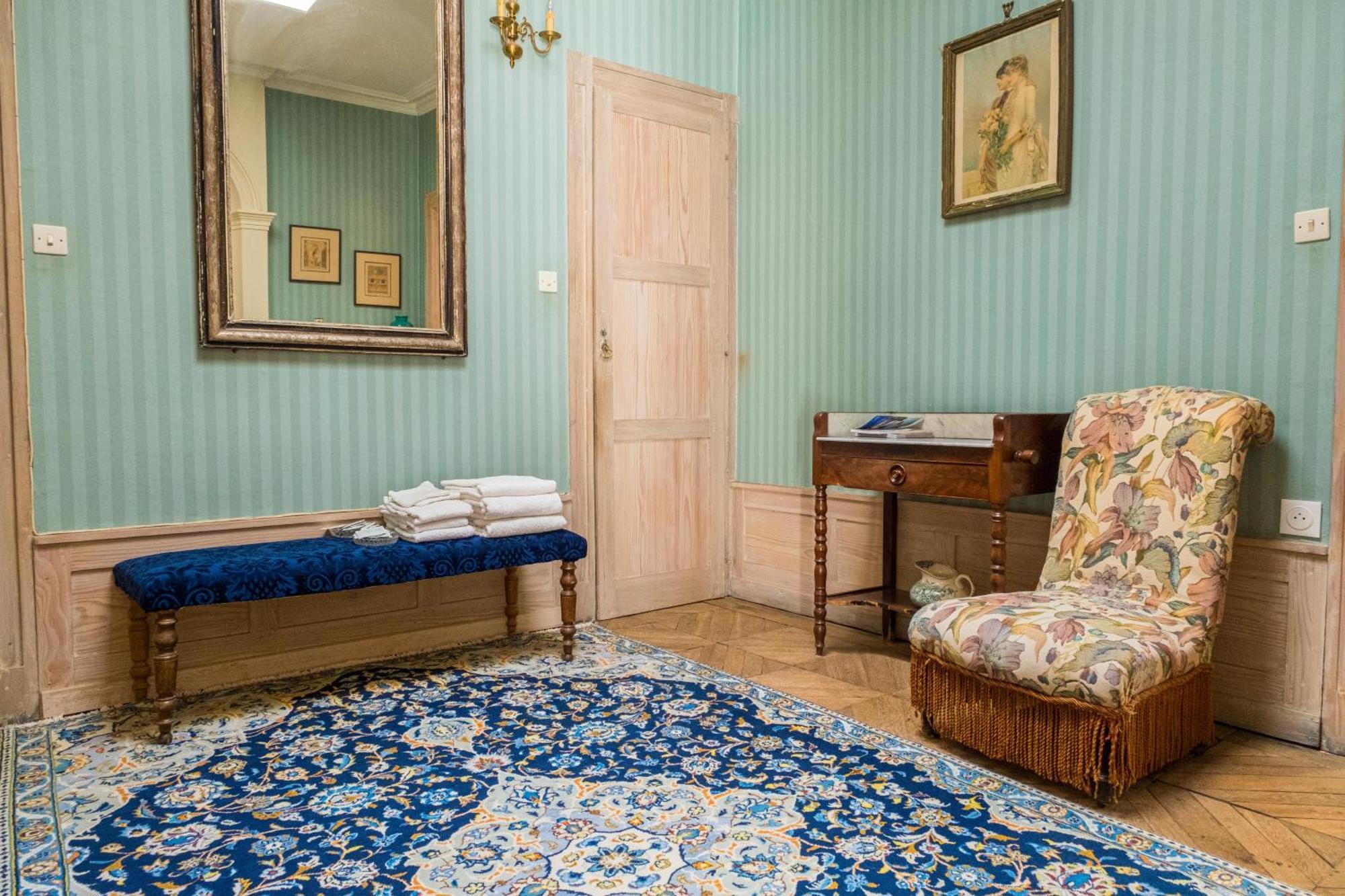 Chateau De Choloy Zimmer foto